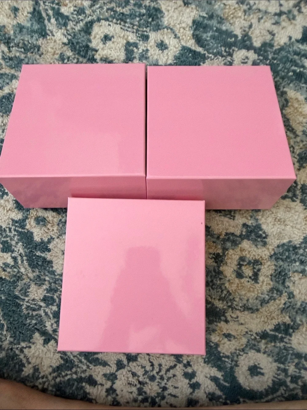 Jeffree Star Pink Lipstick Display Riser - Set of 3